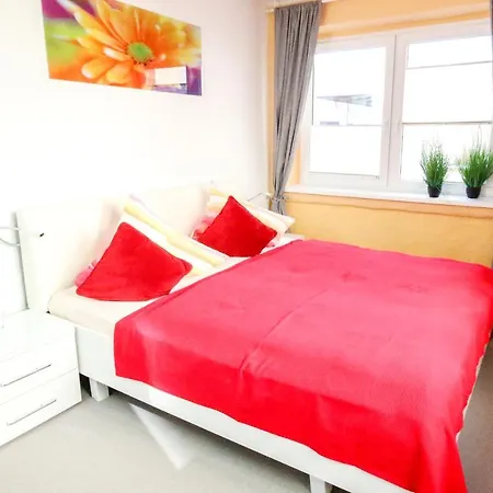Apartment Haus Shiralee - Warnemuende *