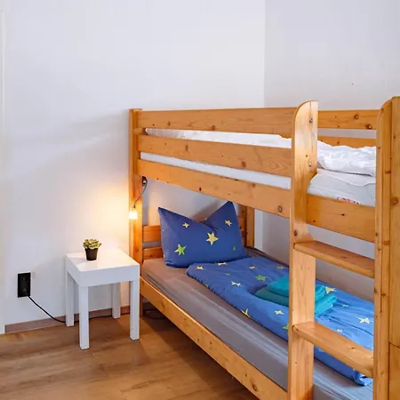 Haus Shiralee - Warnemuende *