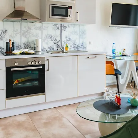 Haus Shiralee - Warnemuende