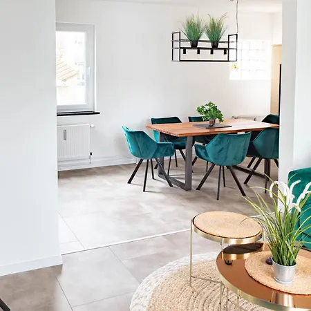 Апартаменты Haus Shiralee - Warnemuende *