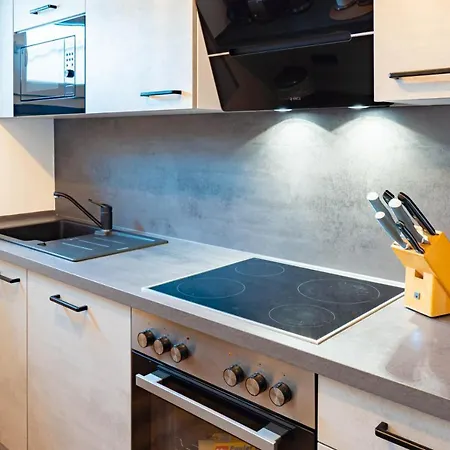 Haus Shiralee - Warnemuende *