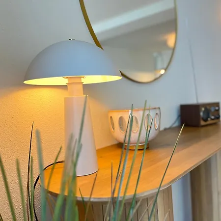 Haus Shiralee - Warnemuende *