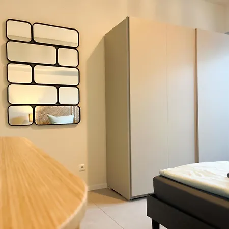 Haus Shiralee - Warnemuende Lägenhet *