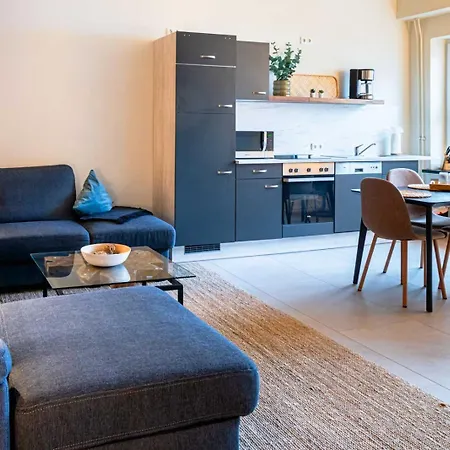 Haus Shiralee - Warnemuende Apartment *