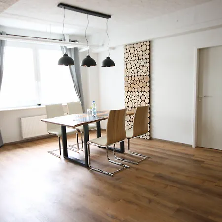 Haus Shiralee - Warnemuende Росток