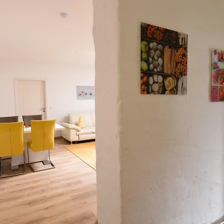 Апартаменты Haus Shiralee - Warnemuende