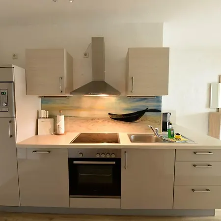 Haus Shiralee - Warnemuende * Росток