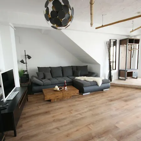 Haus Shiralee - Warnemuende Apartment