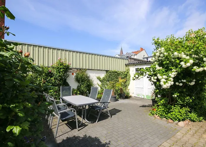 Haus Shiralee - Warnemuende * Rostock